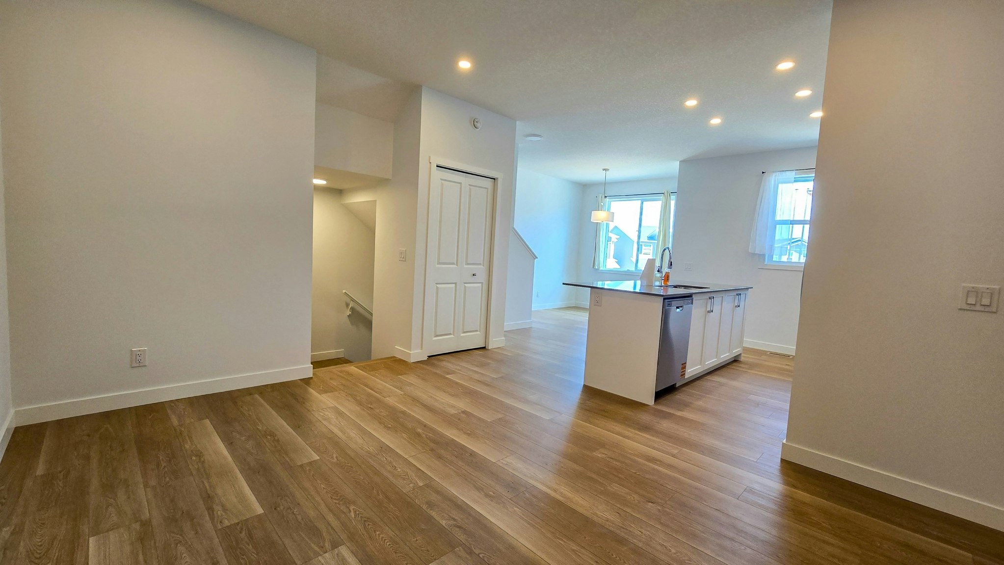 325-65 Belvedere Point Southeast, Calgary, AB, T2A 7Y9 - 10