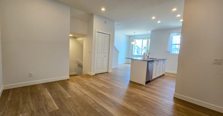 325-65 Belvedere Point Southeast, Calgary, AB, T2A 7Y9 - 10