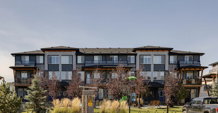 14545 1 Street Northwest, Calgary, AB, T3P 1T1