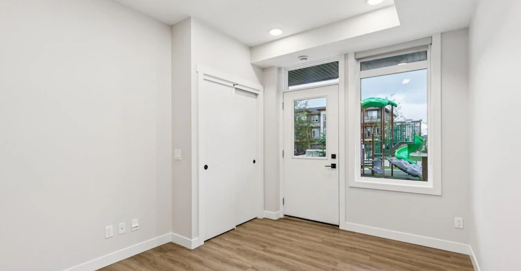 Cedar-14545 1 Street Northwest, Calgary, AB, T3P 1T1 - 8