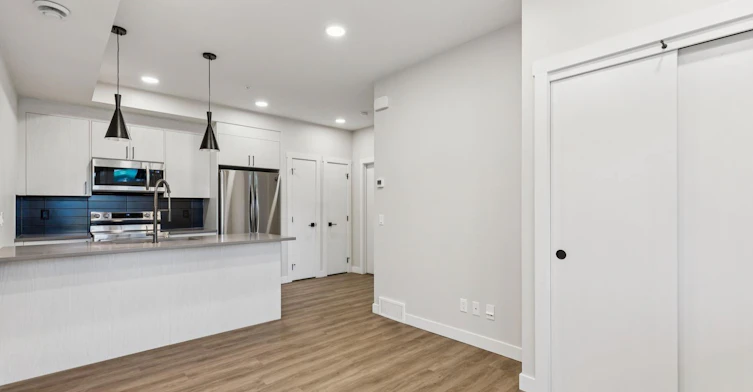 Cedar-14545 1 Street Northwest, Calgary, AB, T3P 1T1 - 3