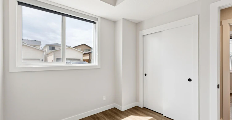 Cali 2-14545 1 Street Northwest, Calgary, AB, T3P 1T1 - 14