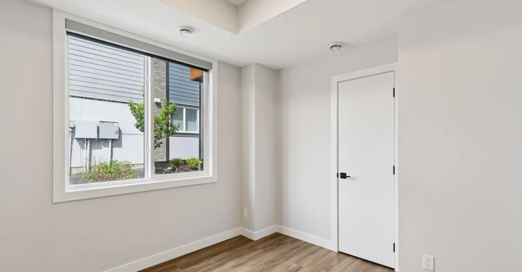Cali 2-14545 1 Street Northwest, Calgary, AB, T3P 1T1 - 12