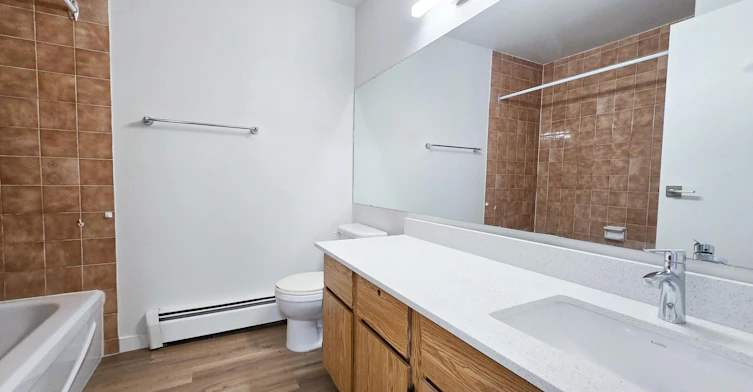 Premium-10129 163 Street NW, Edmonton, AB, T5P 3N6 - 9