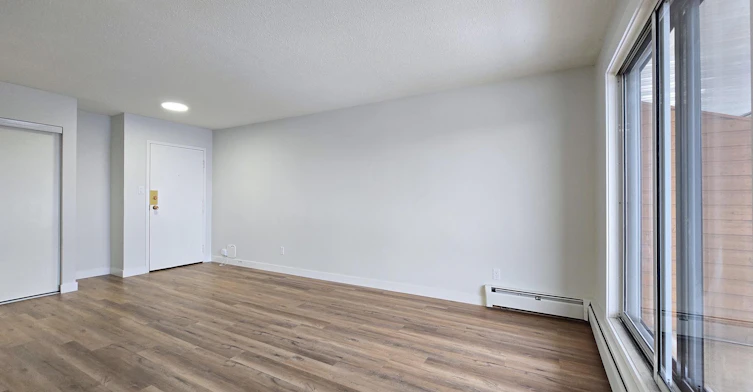 Premium-10129 163 Street NW, Edmonton, AB, T5P 3N6 - 3