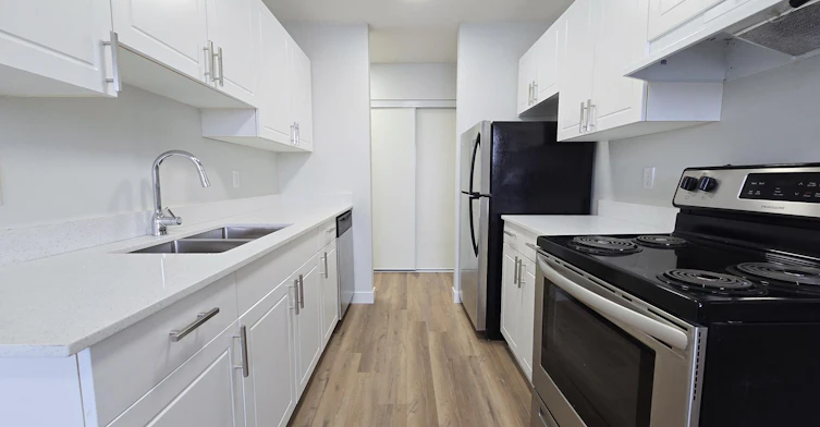 Premium-10129 163 Street NW, Edmonton, AB, T5P 3N6 - 6