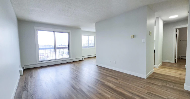 Premium-10129 163 Street NW, Edmonton, AB, T5P 3N6