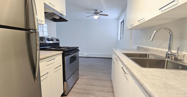 Premium-16304 100 Street NW, Edmonton, AB, T5X 5J6 - 2