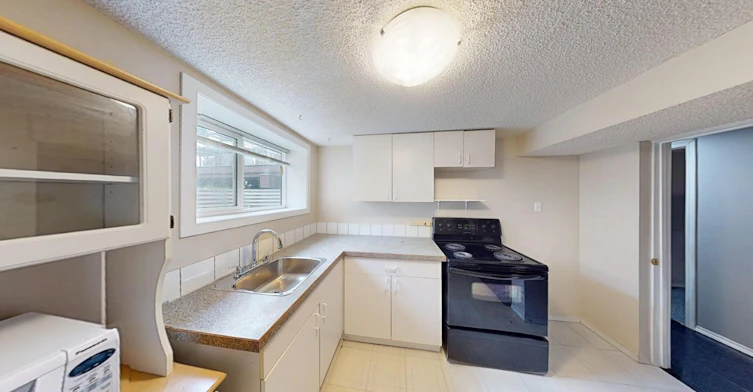 1516 46 Street SE, Calgary, AB, T2A 1N8 - 5