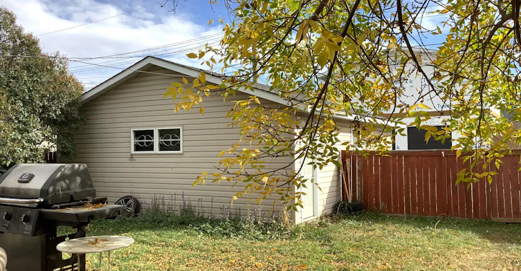 1516 46 Street SE, Calgary, AB, T2A 1N8 - 16