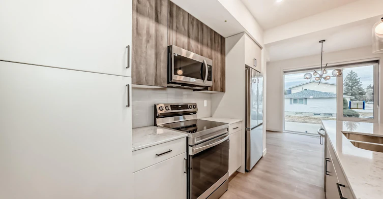 15720 103 Avenue, Edmonton, AB, T5P 0P5 - 8