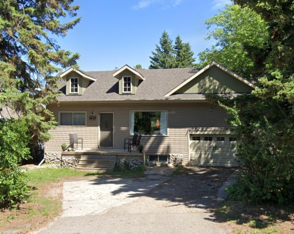 4631 49 Street, Sylvan Lake, AB, T4S 1P2