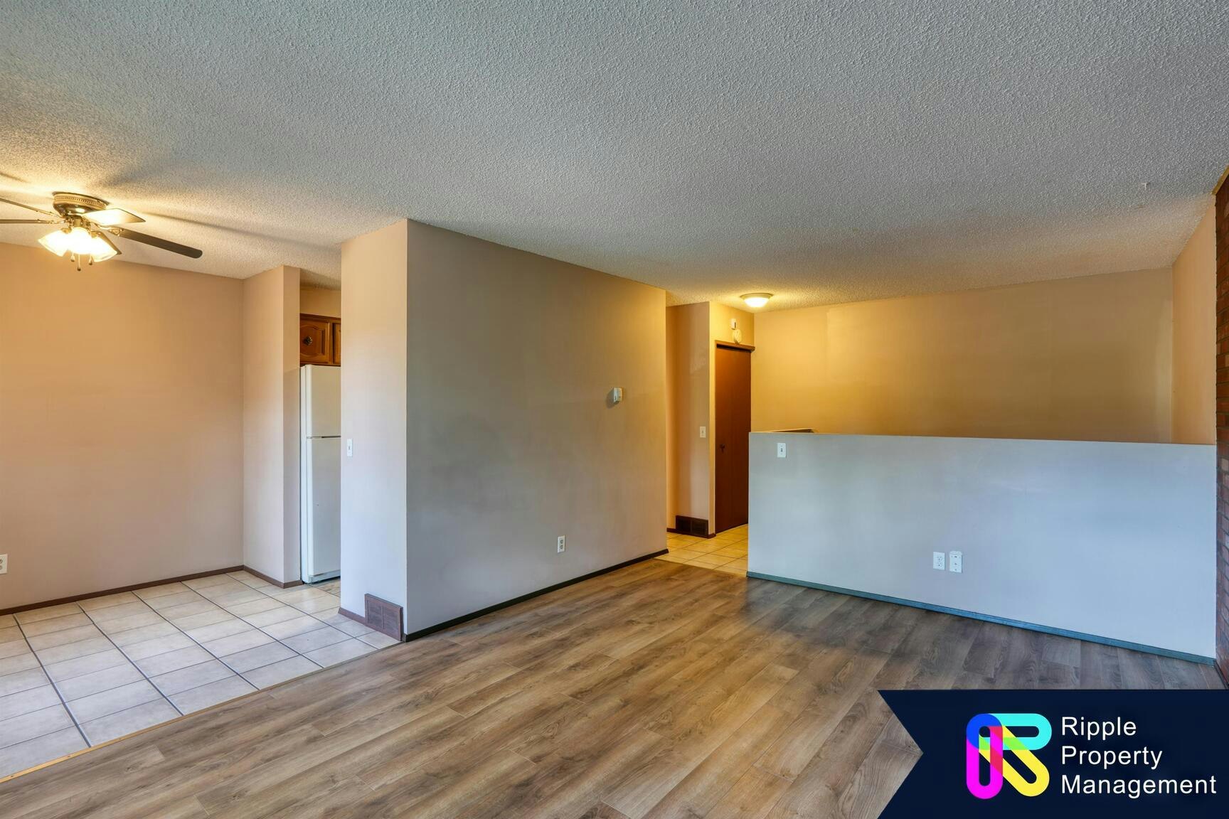 E-7712 Bowness Road Northwest, Calgary, AB, T3B 0H1 - 6