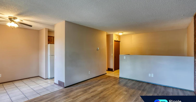 E-7712 Bowness Road Northwest, Calgary, AB, T3B 0H1 - 6