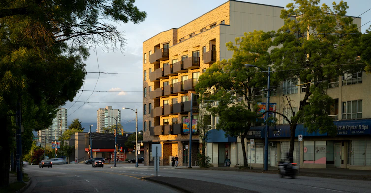 207-5510 Joyce Street, Vancouver, BC, V5R 5K7 - 26