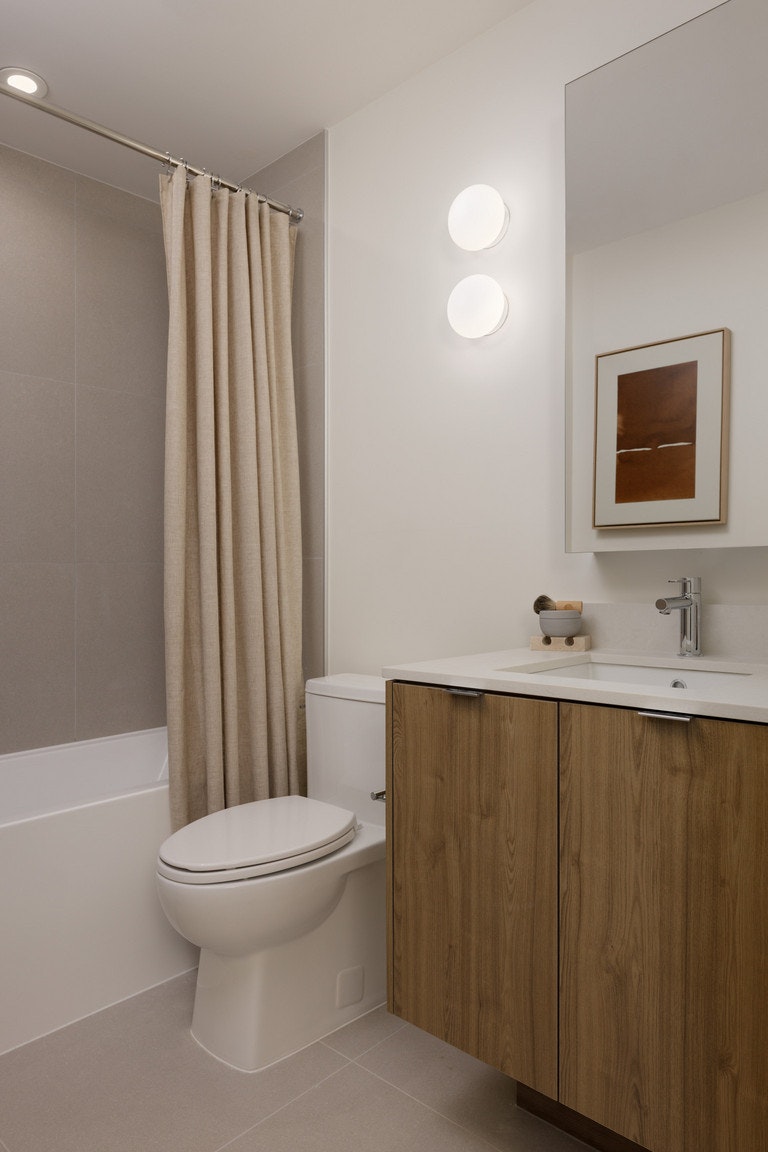 415-5510 Joyce Street, Vancouver, BC, V5R 5K7 - 9
