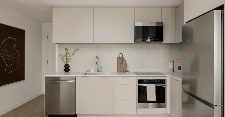 415-5510 Joyce Street, Vancouver, BC, V5R 5K7 - 4