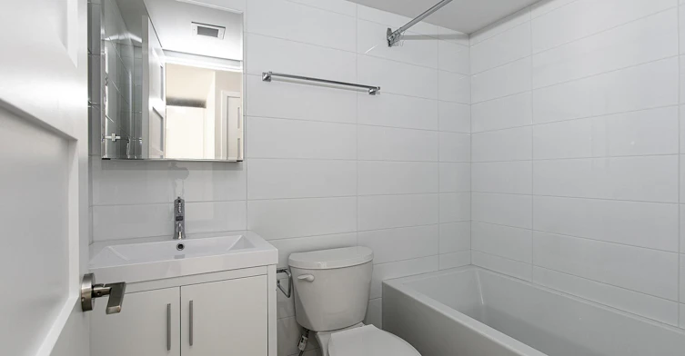 3605 Saint Urbain Rue, Montréal, QC, H2X 2P1 - 6