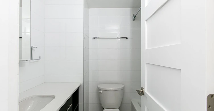 3605 Saint Urbain Rue, Montréal, QC, H2X 2P1 - 12