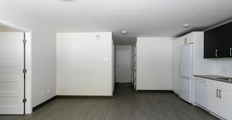 3605 Saint Urbain Rue, Montréal, QC, H2X 2P1 - 3