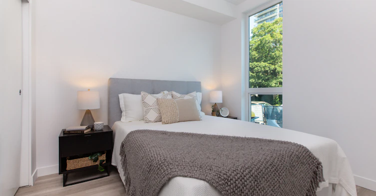 301-127 East 12th Street, North Vancouver, BC, V7L 0H3 - 4