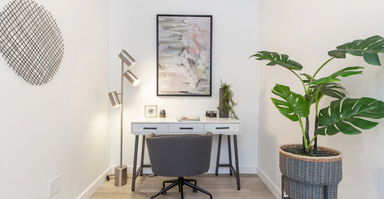 507-127 East 12th Street, North Vancouver, BC, V7L 0H3 - 5
