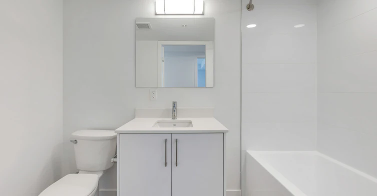 508-127 East 12th Street, North Vancouver, BC, V7L 0H3 - 9