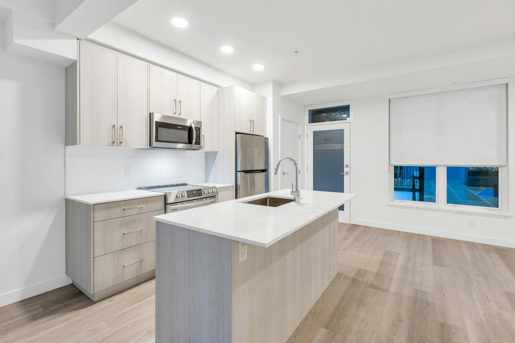 127 East 12th Street, North Vancouver, BC, V7L 0H3 - 5