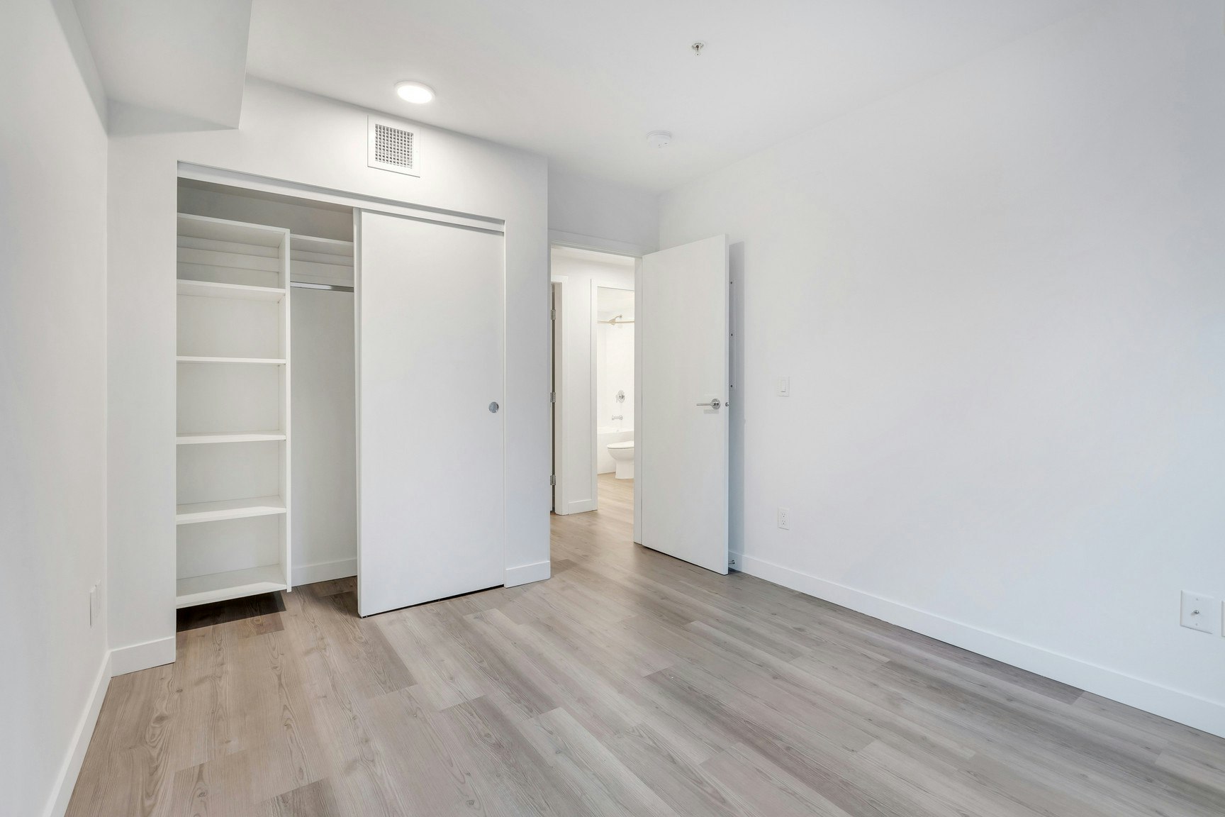 127 East 12th Street, North Vancouver, BC, V7L 0H3 - 13