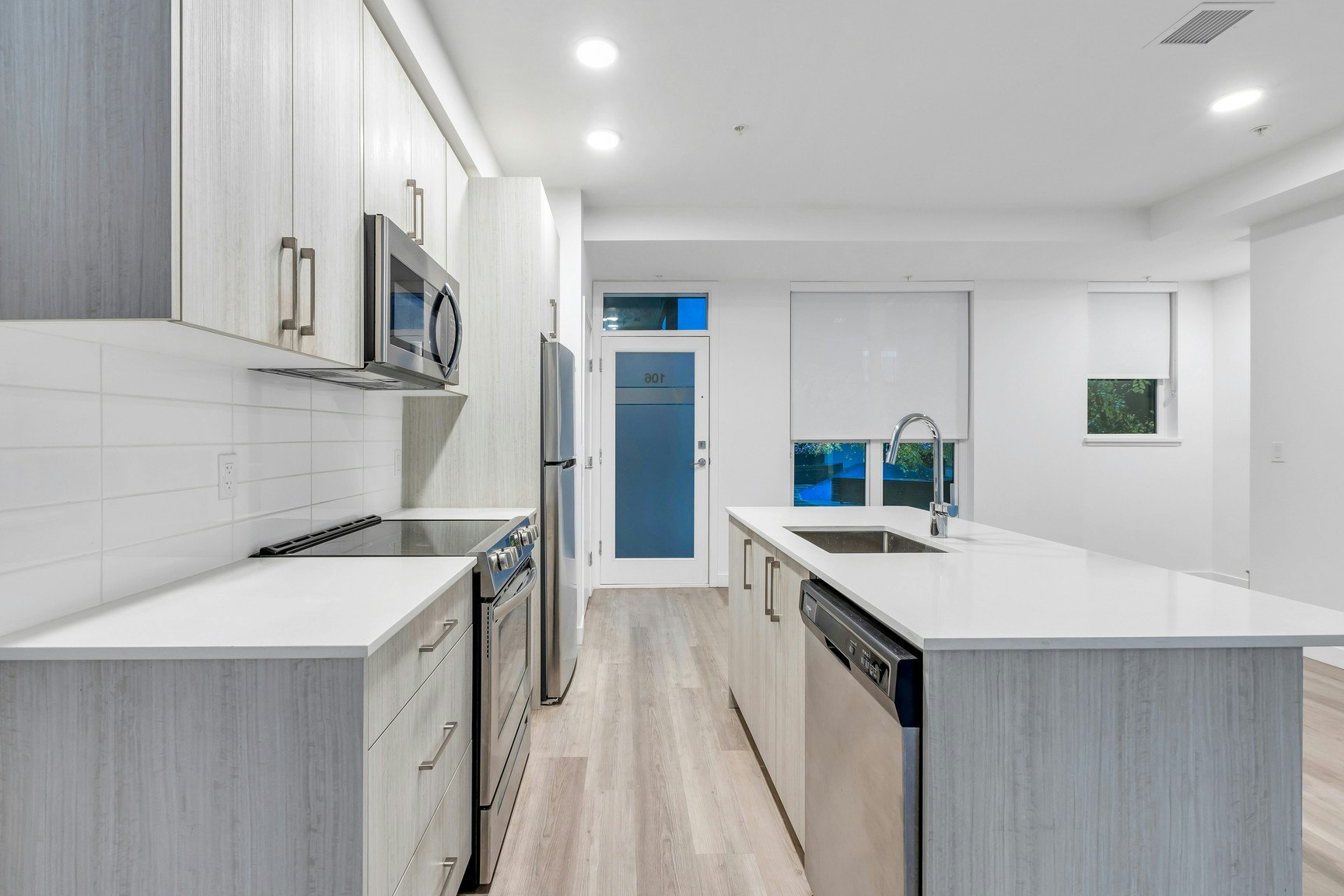 127 East 12th Street, North Vancouver, BC, V7L 0H3 - 6