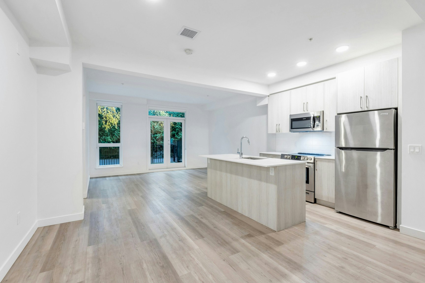 127 East 12th Street, North Vancouver, BC, V7L 0H3 - 3
