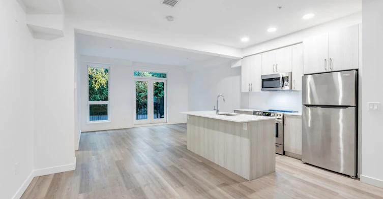 127 East 12th Street, North Vancouver, BC, V7L 0H3 - 3