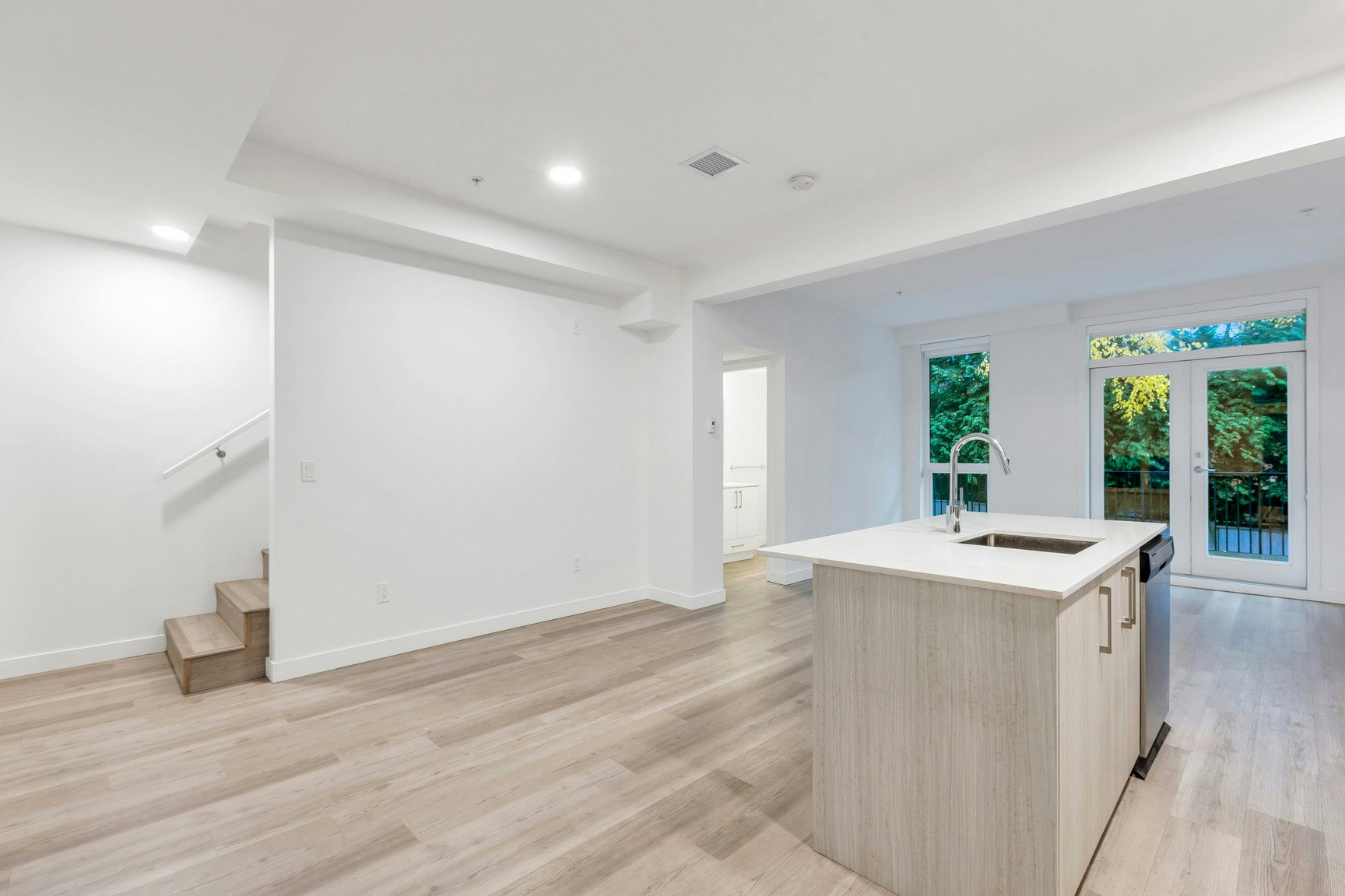 127 East 12th Street, North Vancouver, BC, V7L 0H3 - 8