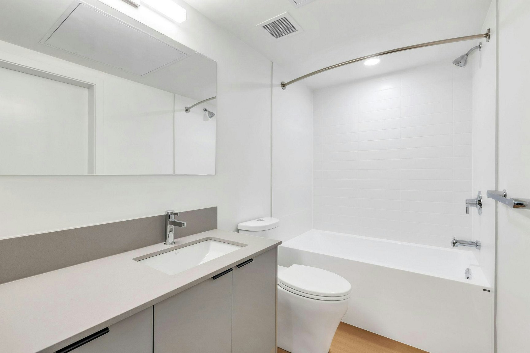 208-1490 West 32nd Avenue, Vancouver, BC, V6H 0C8 - 9