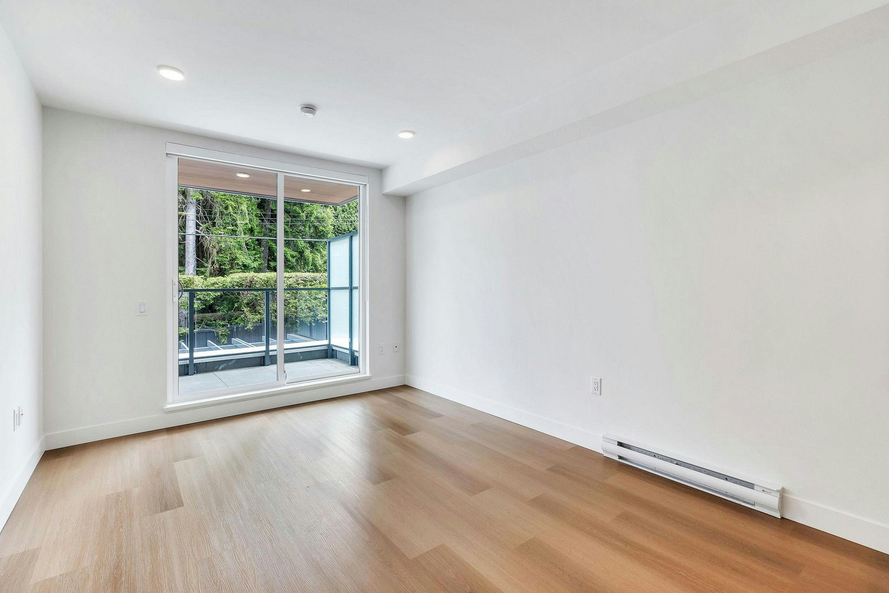 208-1490 West 32nd Avenue, Vancouver, BC, V6H 0C8 - 3