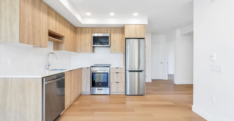 201-1490 West 32nd Avenue, Vancouver, BC, V6H 0C8 - 3