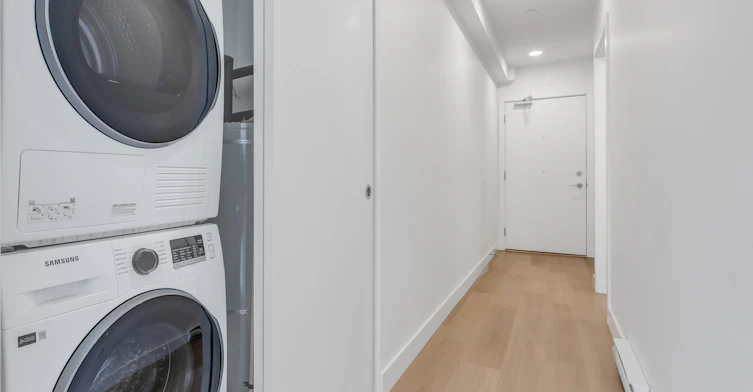 1490 West 32nd Avenue, Vancouver, BC, V6H 0C8 - 16