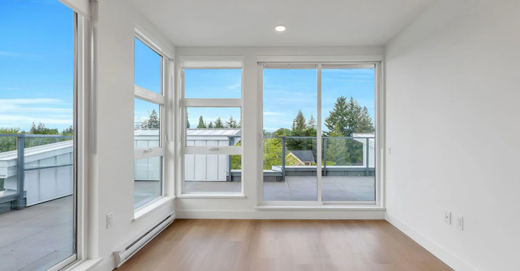 1490 West 32nd Avenue, Vancouver, BC, V6H 0C8 - 3