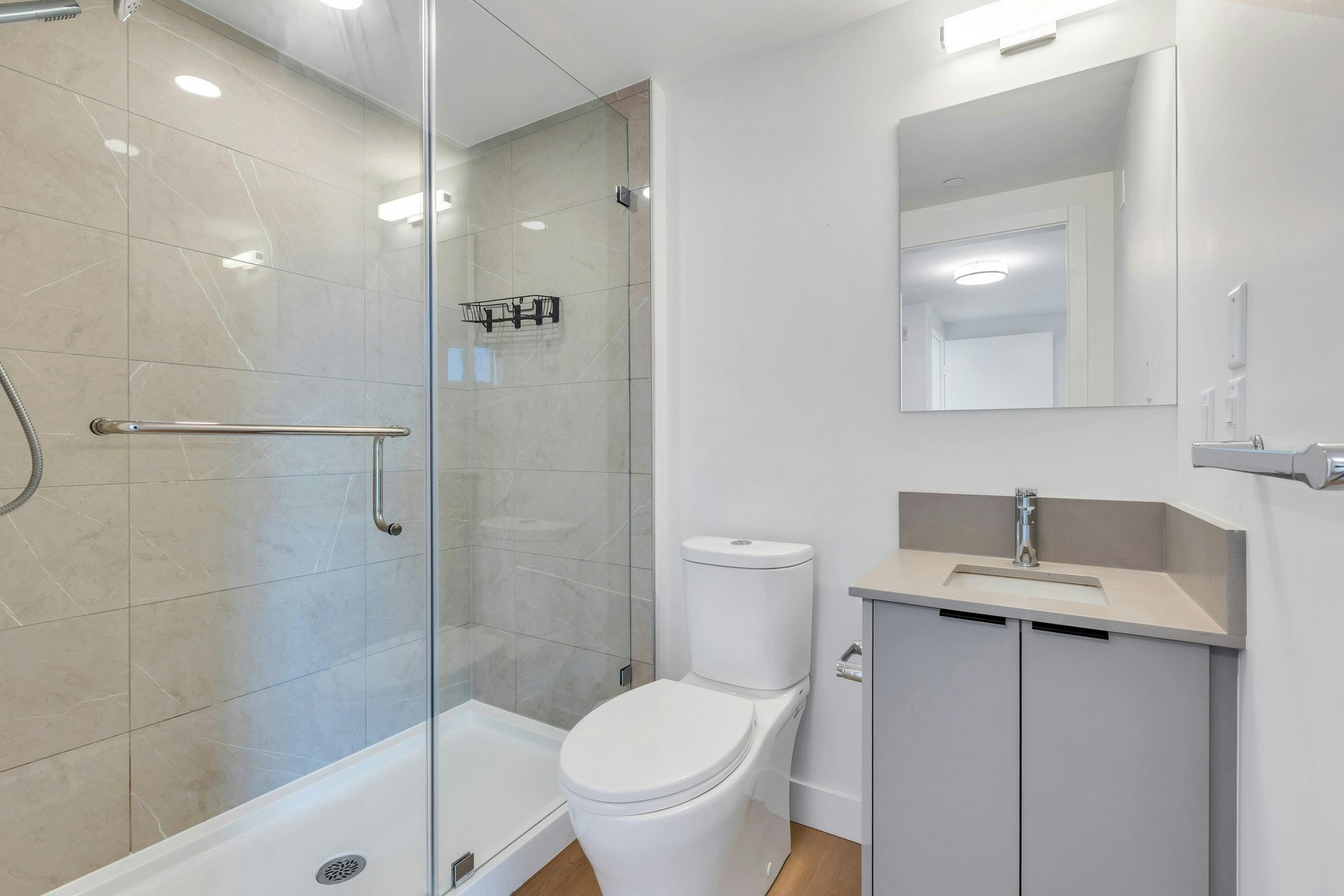 1490 West 32nd Avenue, Vancouver, BC, V6H 0C8 - 9