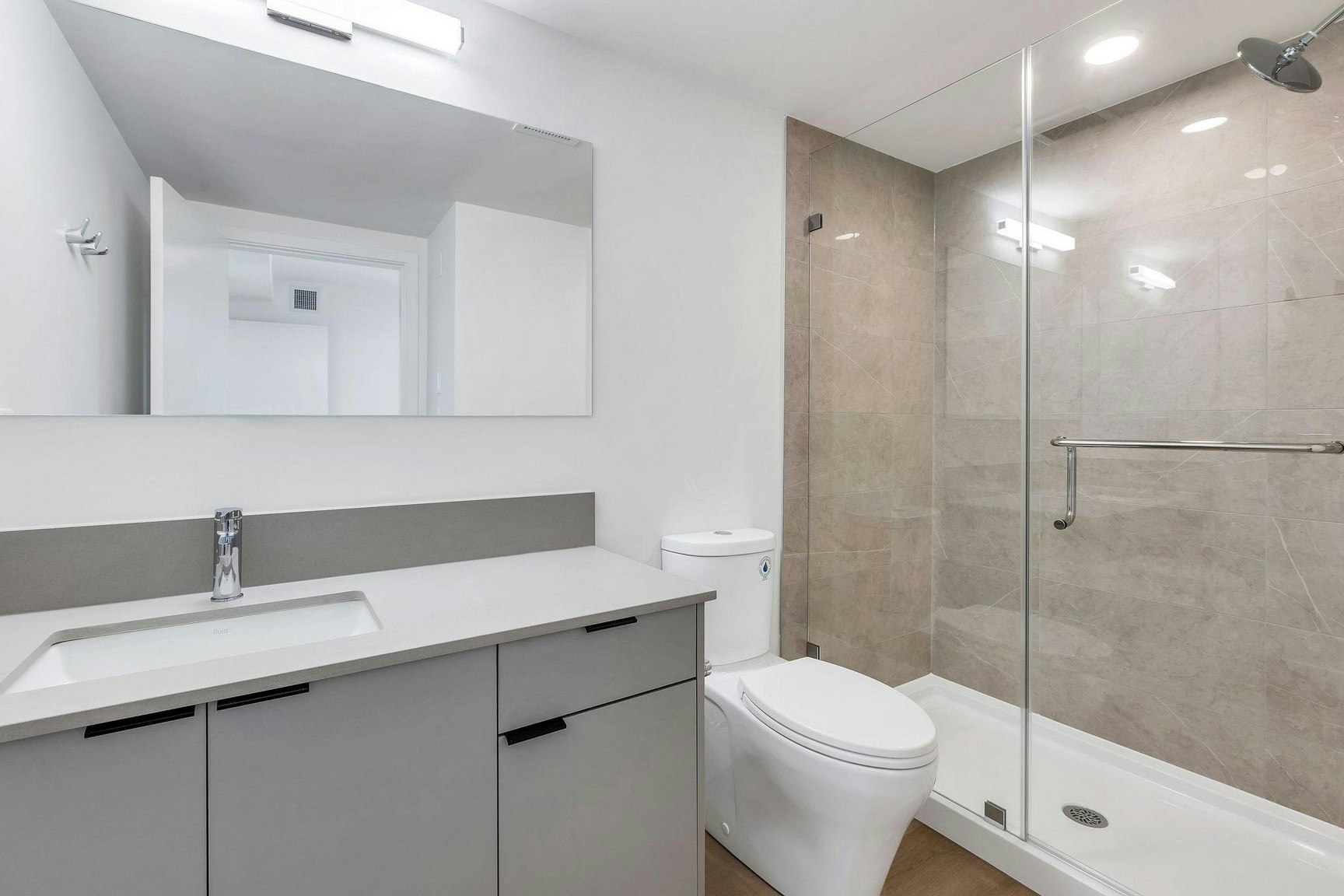 201-1490 West 32nd Avenue, Vancouver, BC, V6H 0C8 - 9