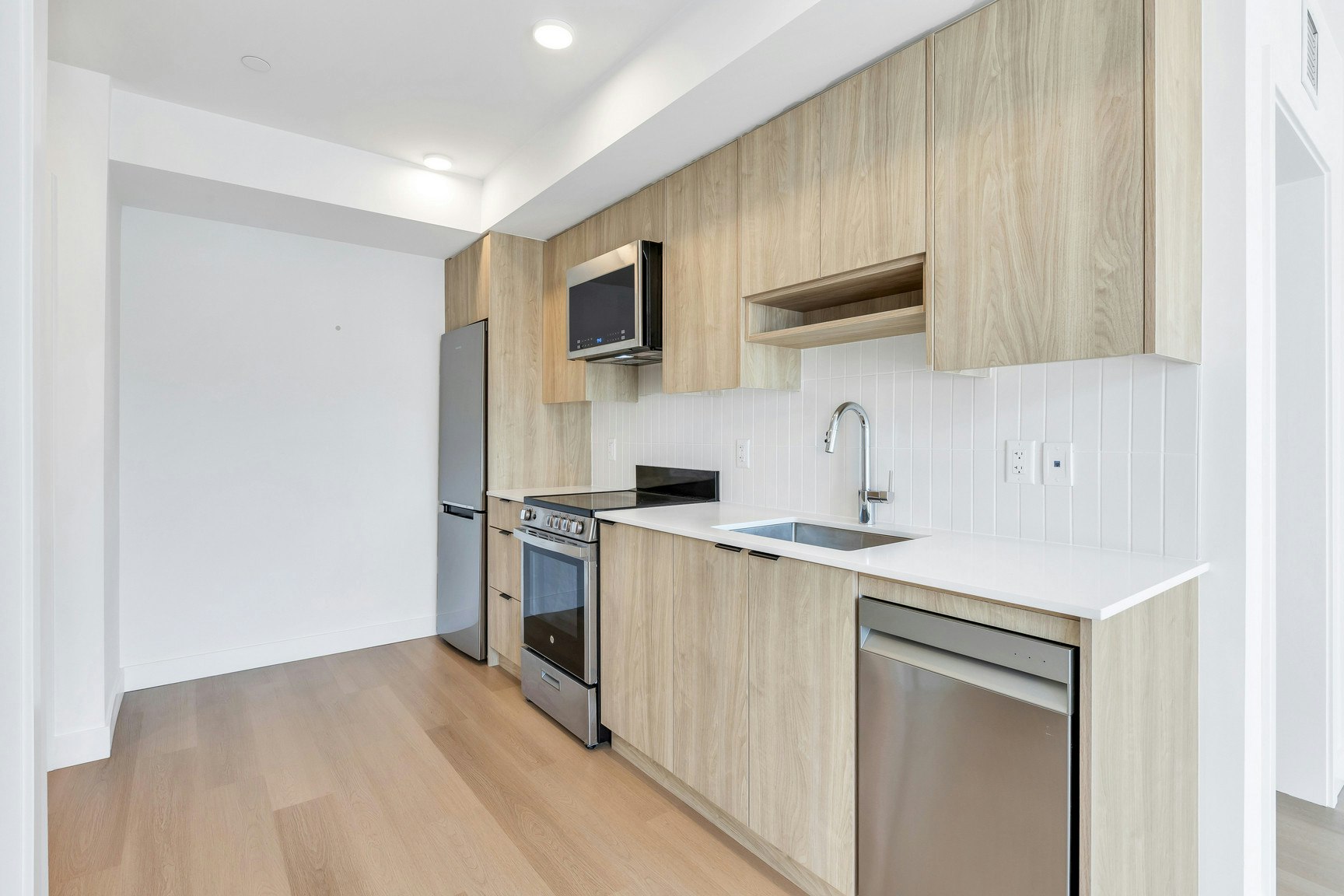 409-1490 West 32nd Avenue, Vancouver, BC, V6H 0C8 - 4