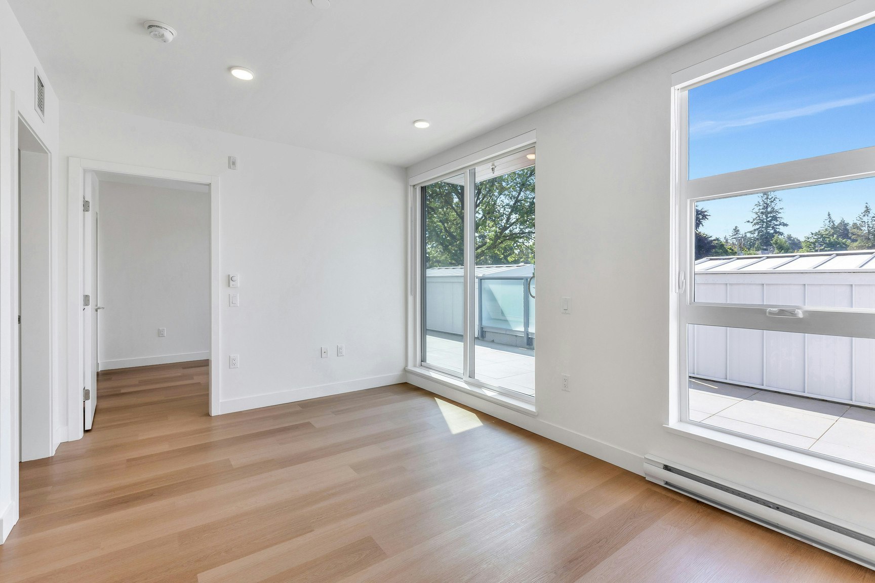 409-1490 West 32nd Avenue, Vancouver, BC, V6H 0C8 - 3