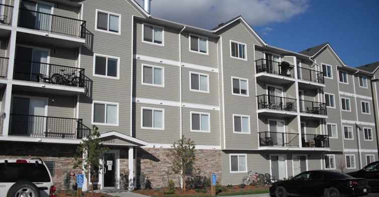 201-11220 104 Avenue, Grande Prairie, AB, T8V 0P3