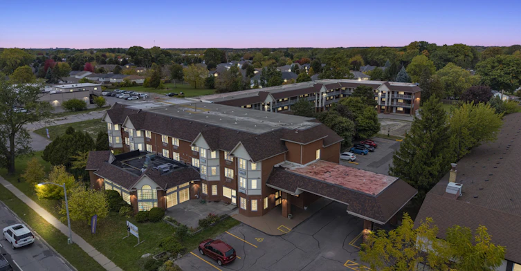 7737 Lundy's Lane, Niagara Falls, ON, L2H 1H3