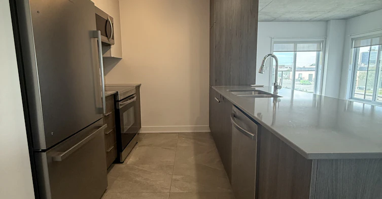 250 Hymus Boulevard, Pointe-Claire, QC, H9R 0G6 - 19