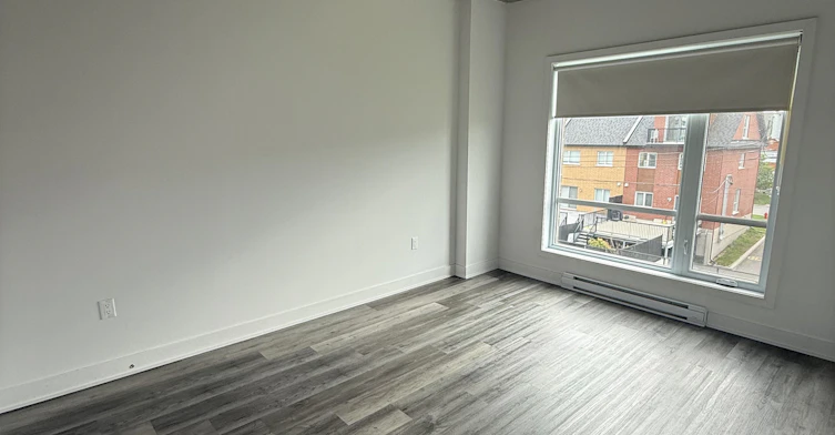250 Hymus Boulevard, Pointe-Claire, QC, H9R 0G6 - 5