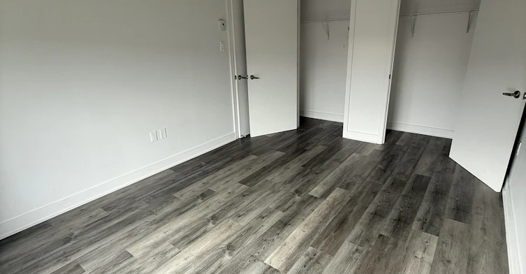 250 Hymus Boulevard, Pointe-Claire, QC, H9R 0G6 - 6