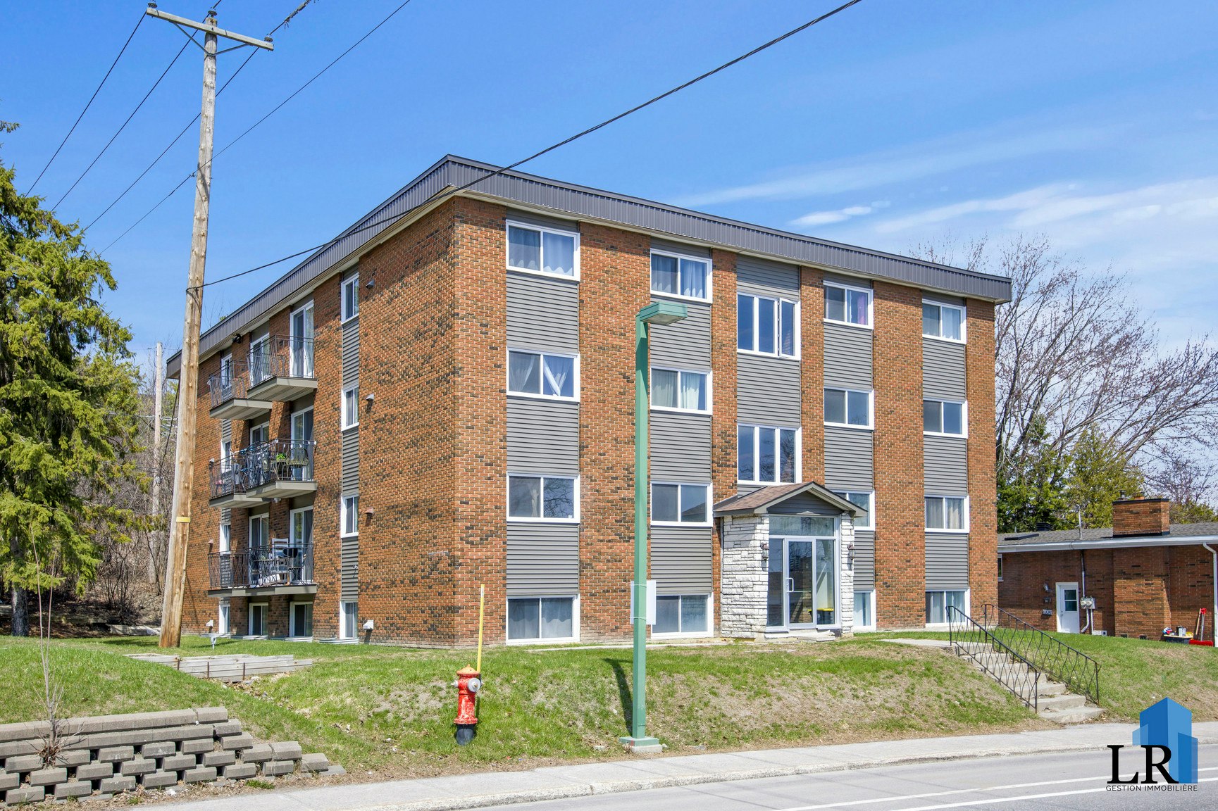 9-96 Du Mont Bleu Boulevard, Gatineau, QC, J8Z 1J4