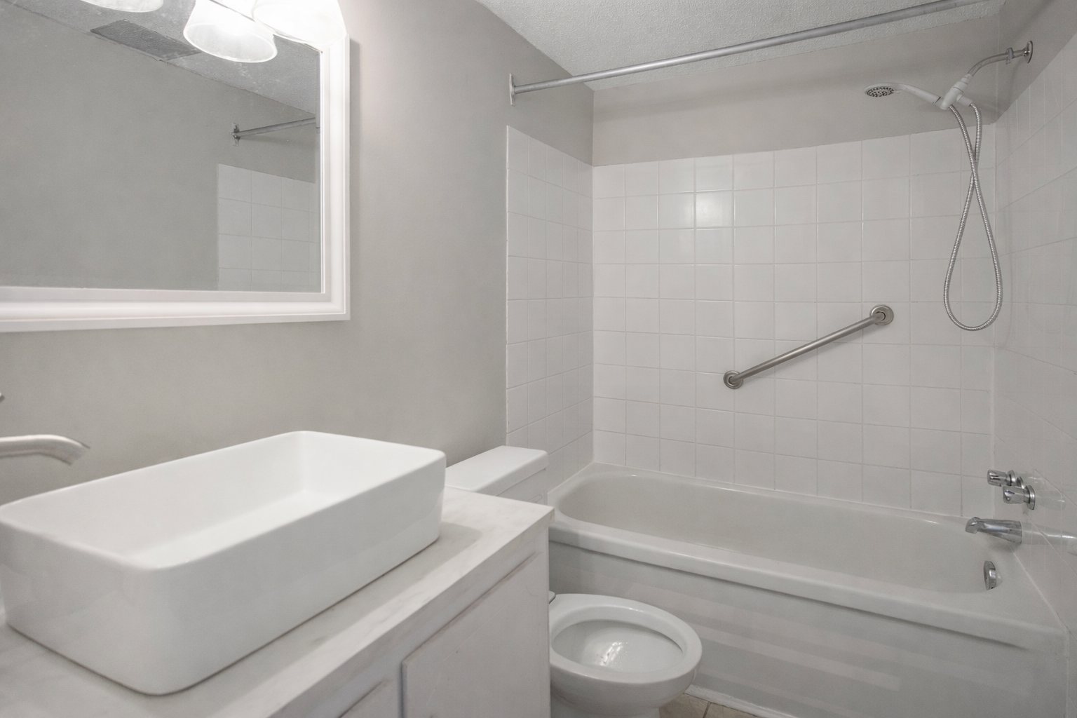9-96 Du Mont Bleu Boulevard, Gatineau, QC, J8Z 1J4 - 8
