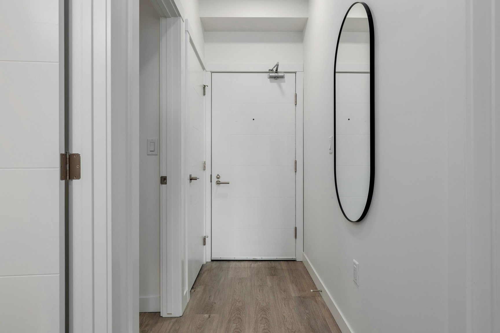 Floor plan C-3350 19 Street Southwest, Calgary, AB, T2T 6V7